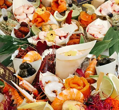 Crustacés et coquillages décortiqués